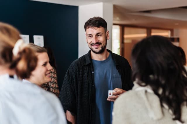 fabrice open and smiling